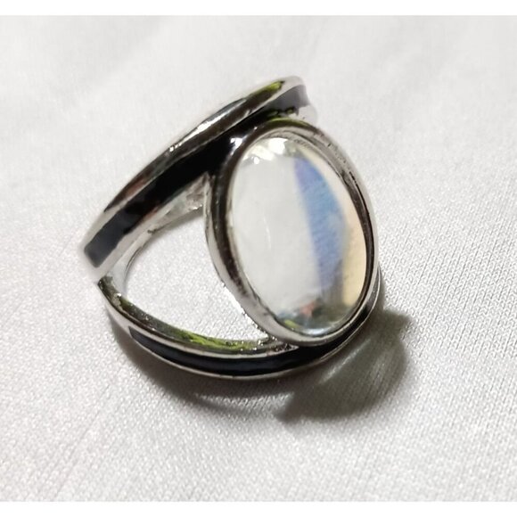 Iridescent Moonstone Ring Size 9 Gender Neutral New in Box Gift-Ready - Picture 1 of 6